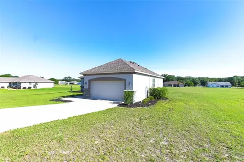 Exterior - 725 E Charleston Ct, Hernando, FL 34442 photo 2 of 8
