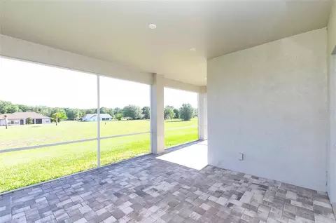 Exterior - 725 E Charleston Ct, Hernando, FL 34442 photo 8 of 8
