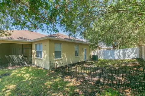 Exterior - 11334 Bridge Pine Dr, Riverview, FL 33569 photo 7 of 9