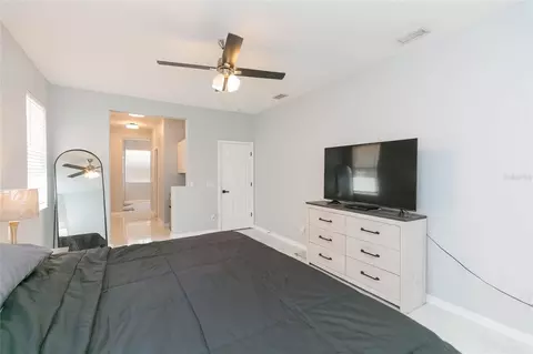 Bedroom - 11334 Bridge Pine Dr, Riverview, FL 33569 photo 3 of 10
