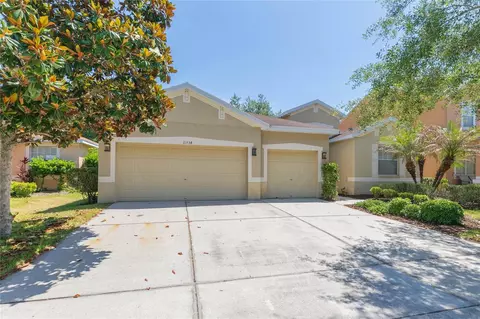 Exterior - 11334 Bridge Pine Dr, Riverview, FL 33569 photo 3 of 9