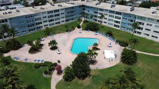 6363 Gulf Winds Dr #427, Saint Pete Beach, FL 33706
