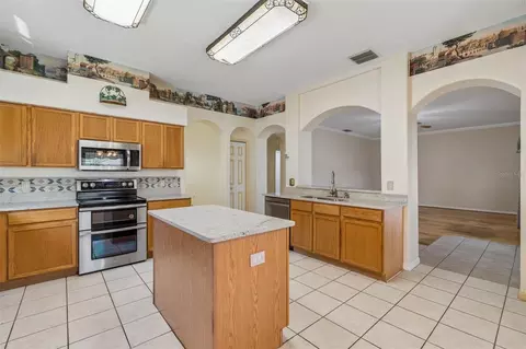 Kitchen - 12803 Longcrest Dr, Riverview, FL 33579 photo 2 of 4