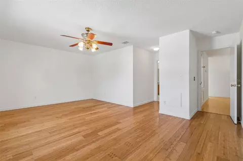 Living - 12803 Longcrest Dr, Riverview, FL 33579 photo 4 of 4