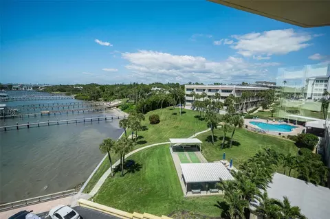 View/Area - 100 Bluff View Dr #514C, Belleair Bluffs, FL 33770 photo 5 of 12