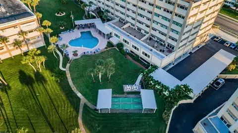 Exterior - 100 Bluff View Dr #514C, Belleair Bluffs, FL 33770 photo 1 of 5