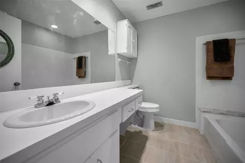 Bath - 100 Bluff View Dr #514C, Belleair Bluffs, FL 33770 photo 4 of 4
