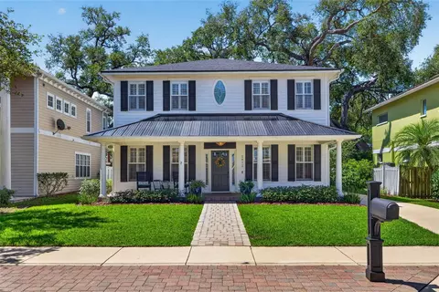2812 W Paxton Ave, Tampa, FL 33611