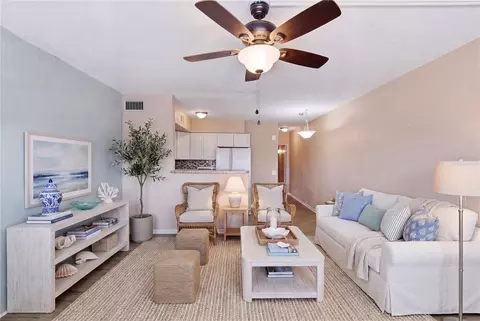 4325 58th Way N #1525, Kenneth City, FL 33709