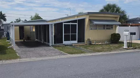1110 49th Ave Dr W, Bradenton, FL 34207