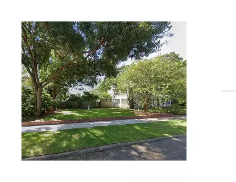 426 16th Ave NE, Saint Petersburg, FL 33704