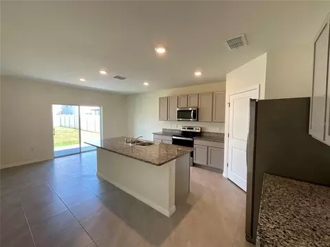 Kitchen - 33409 Field Maple Loop, Wesley Chapel, FL 33545 photo 1 of 3