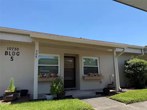 10730 43rd St N #504, Clearwater, FL 33762