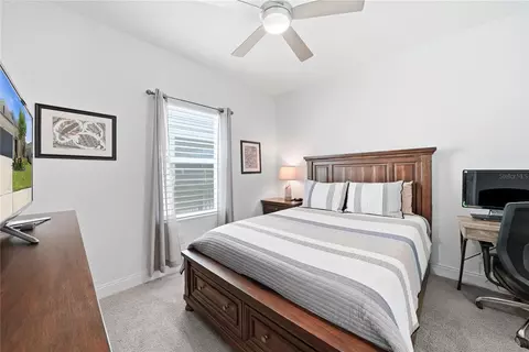 Bedroom - 5521 Limelight Dr, Apollo Beach, FL 33572 photo 2 of 7
