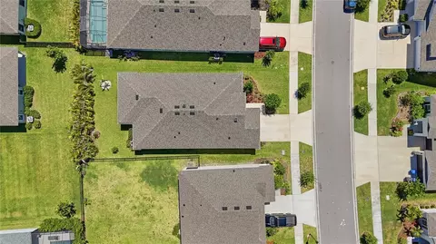 View/Area - 5521 Limelight Dr, Apollo Beach, FL 33572 photo 1 of 14