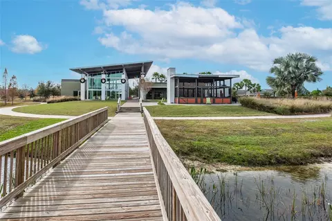 View/Area - 5521 Limelight Dr, Apollo Beach, FL 33572 photo 5 of 14