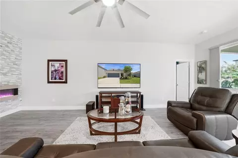 Other - 5521 Limelight Dr, Apollo Beach, FL 33572 photo 1 of 11