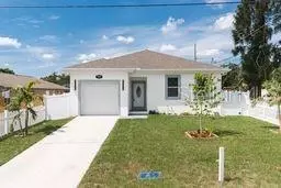 8424 N 16th St, Tampa, FL 33604