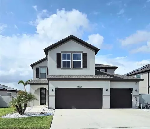 13521 Palmera Vista Dr, Riverview, FL 33579