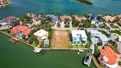 1 1st Ave S, Tierra Verde, FL 33715