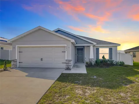 456 Hilltop Dr, Lake Wales, FL 33853