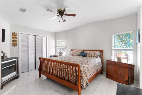 9426 Star Gazer Ln, Riverview, FL 33578 photo 10