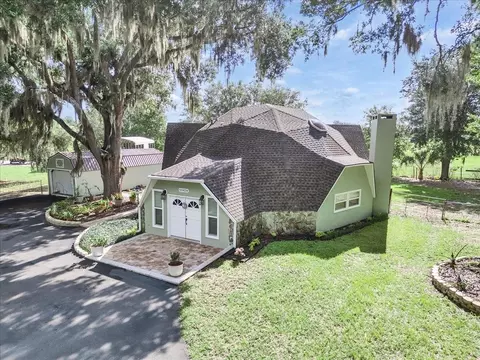 10424 Lyons Ave, Lithia, FL 33547