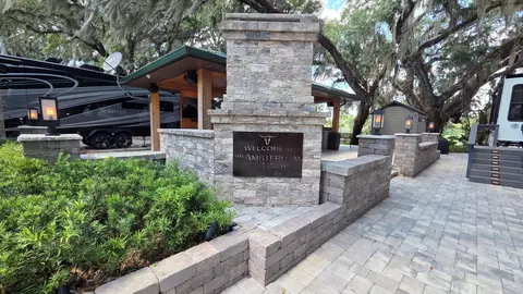291 Bear Trl, River Ranch, FL 33867