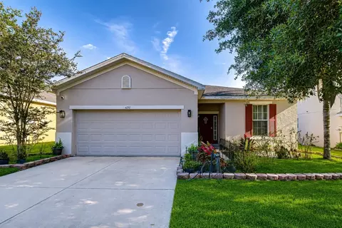 6252 Twin Bridges Dr, Zephyrhills, FL 33541