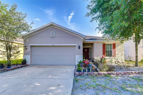 6252 Twin Bridges Dr, Zephyrhills, FL 33541