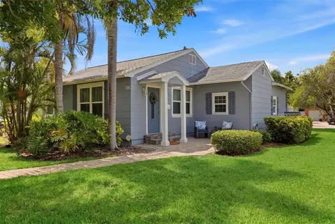 706 39th Ave NE, Saint Petersburg, FL 33703