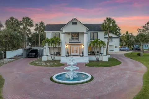 208 N Spring Blvd, Tarpon Springs, FL 34689