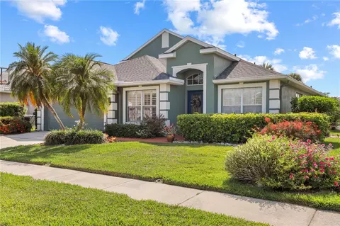 6215 Bobby Jones Ct, Palmetto, FL 34221