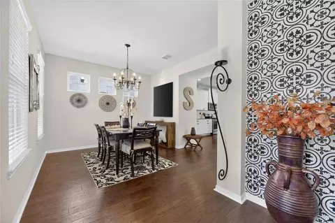 Dining - 7141 Bowspirit Pl, Apollo Beach, FL 33572 photo 1 of 2