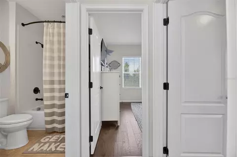 Entry Way - 7141 Bowspirit Pl, Apollo Beach, FL 33572 photo 8 of 8