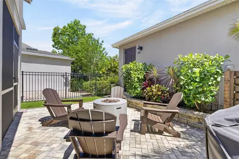 Exterior - 7141 Bowspirit Pl, Apollo Beach, FL 33572 photo 8 of 16