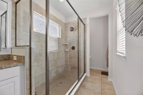 Bath - 7141 Bowspirit Pl, Apollo Beach, FL 33572 photo 3 of 5