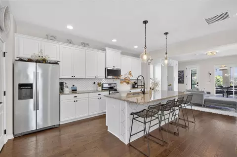 Kitchen - 7141 Bowspirit Pl, Apollo Beach, FL 33572 photo 1 of 2