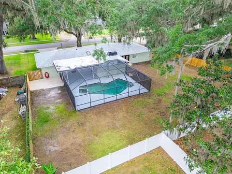 903 Old Darby St, Seffner, FL 33584 photo 61