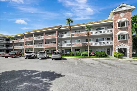 2461 Rhodesian Dr #73, Clearwater, FL 33763
