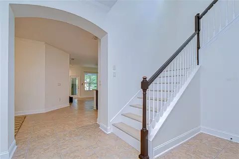 Entry Way - 5301 Match Point Pl, Lithia, FL 33547 photo 2 of 3