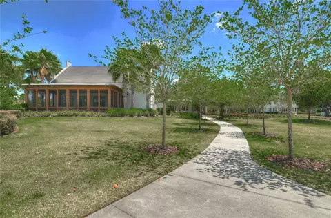 Exterior - 5301 Match Point Pl, Lithia, FL 33547 photo 10 of 10