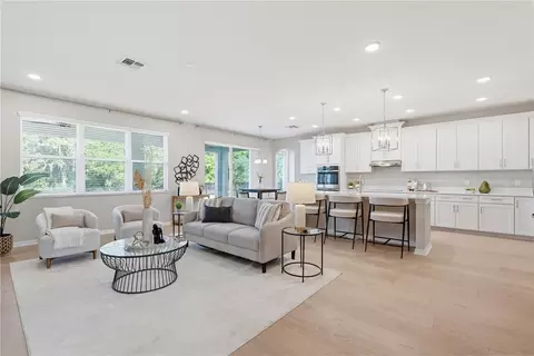 Living - 9608 Sorbonne Loop, Seffner, FL 33584 photo 1 of 6