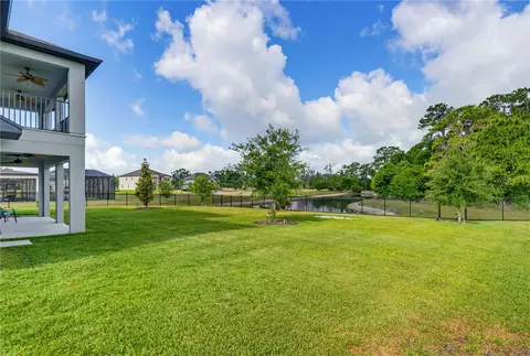 Exterior - 9608 Sorbonne Loop, Seffner, FL 33584 photo 3 of 9