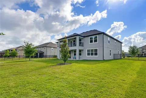 Exterior - 9608 Sorbonne Loop, Seffner, FL 33584 photo 8 of 9
