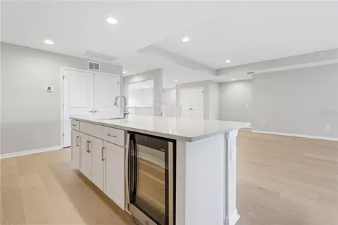 Kitchen - 9608 Sorbonne Loop, Seffner, FL 33584 photo 7 of 7