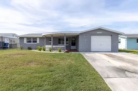 4230 Sunray Dr, Holiday, FL 34691