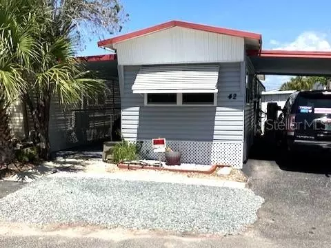 800 Chesapeake Dr #42, Tarpon Springs, FL 34689