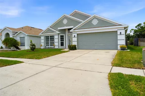 Exterior - 10446 Hallmark Blvd, Riverview, FL 33578 photo 2 of 6