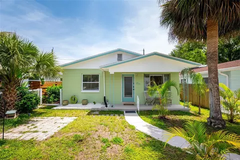 2920 57th St S, Gulfport, FL 33707